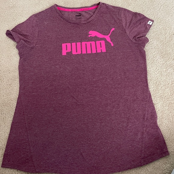 Puma crew neck tee mauve with neon pink lettering.  Puma logo on left sleeve - Picture 1 of 7